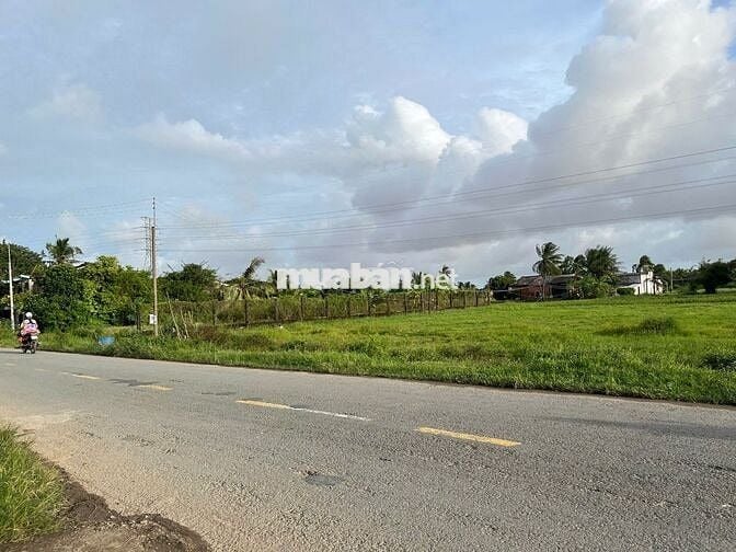 Bán đất mặt tiền Vĩnh Hải, Sóc Trăng, gần chợ & công ty Ong Sái