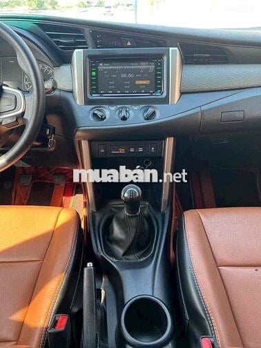 Toyota Innova 2020 2.0E 98000 km