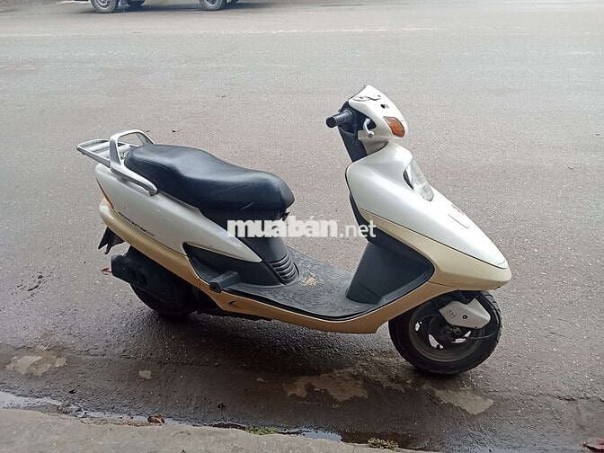 Honda Spacy màu Trắng kem