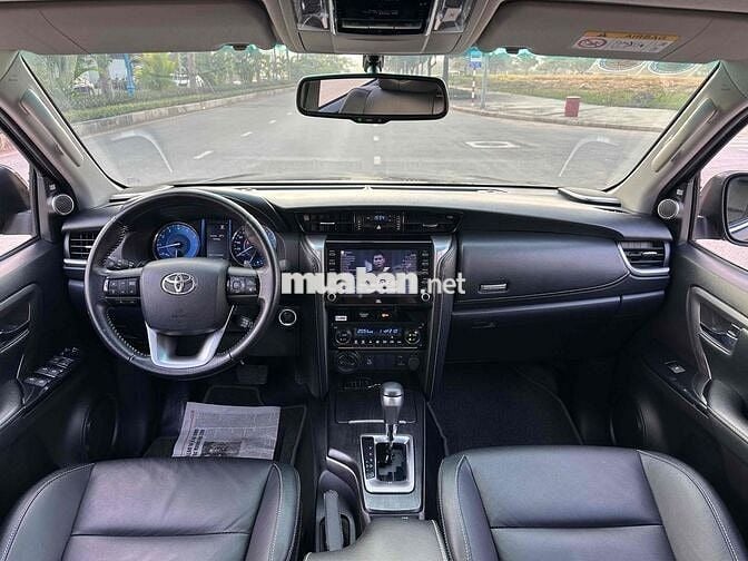 Toyota Fortuner 2021 2.7V 4x4 2 Cầu Máy Xăng Nhập
