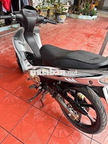 dư xe thanh lý yaz