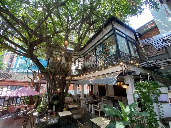 CHÍNH CHỦ CẦN CHO THUÊ BIỆT THỰ SÂN VƯỜN TẠI 149/12 , Đường Bành Văn T