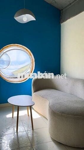 Phòng áp mái siêu chill trong căn biệt thự sân vườn