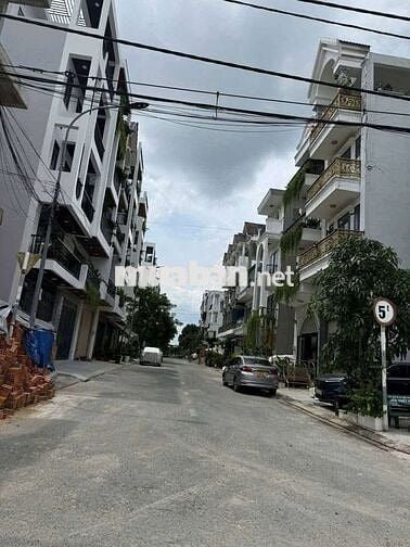 Lô đất đẹp 4,5m x 14m. Hẻm nhựa 14m vỉa hè Khu VIP Đường Lê Thị Riêng