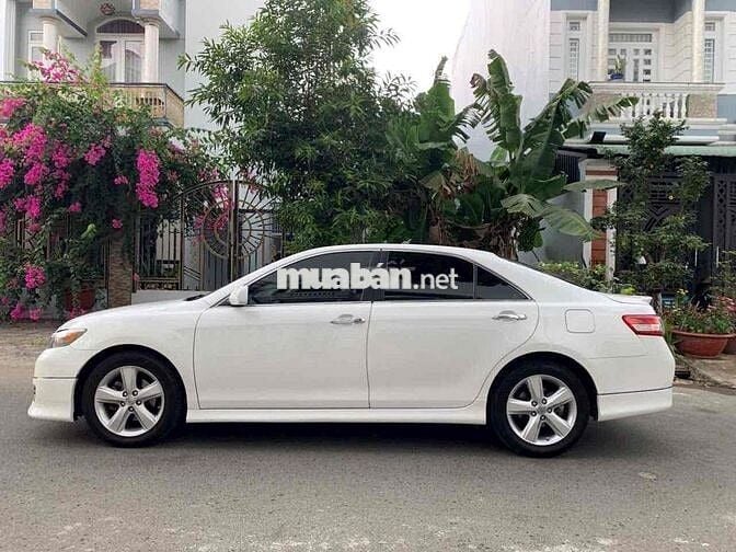 Toyota Camry 2009 SE 2.5 - 130000 km