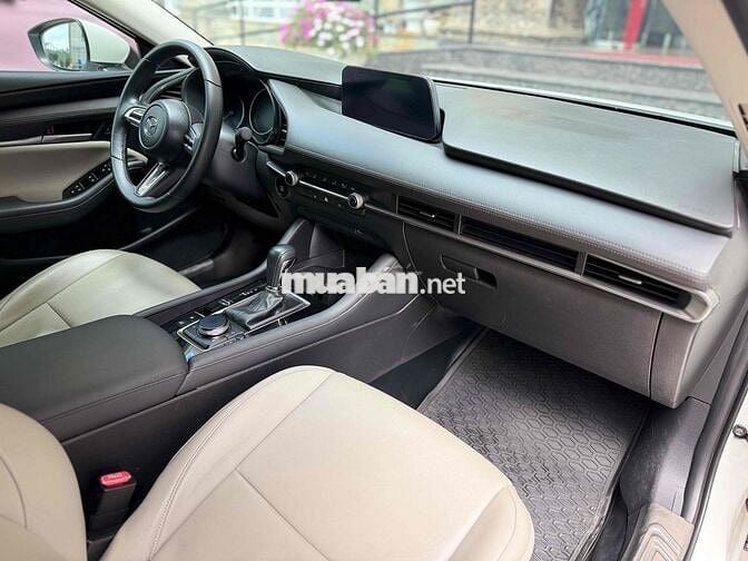 Mazda 3 2020 Deluxe 54.000 km Trắng