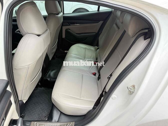 Mazda 3 2020 Deluxe 54.000 km Trắng