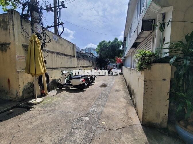 KHU VIP PHÚ NHUẬN - DTSD 300M - NỞ HẬU 7M - KHU AN NINH CÓ CỔNG BẢO VỆ