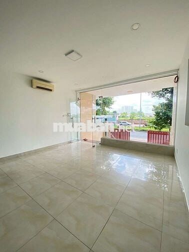 Cho thuê mặt bằng đường D4, KDC Him Lam, Quận 7