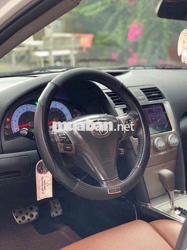 Toyota Camry 2009 SE 2.5 - 130000 km