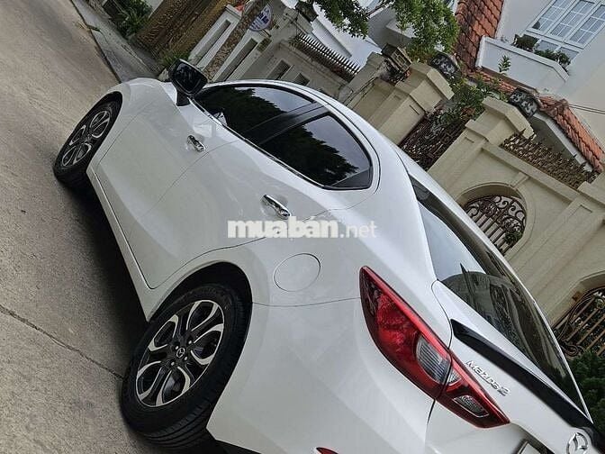 Mazda 2 2015 1.5 Skyactive xe đẹp gas tốti
