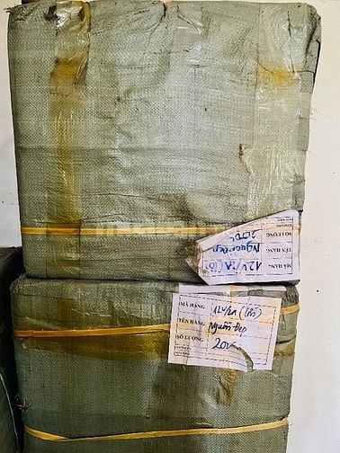 Thanh lý hàng phụ kiện camera báo trộm báo cháy!