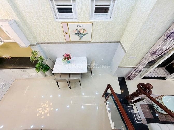 Bán nhà hẻm xe hơi 1 sẹc đường Lê Đức Thọ, P.16, 3,8 x 11, giá 4.4 tỷ