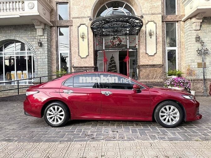 Toyota Camry 2019 2.0G - 31000 km