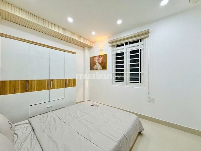 Bán nhà hẻm xe hơi 1 sẹc đường Lê Đức Thọ, P.16, 3,8 x 11, giá 4.4 tỷ