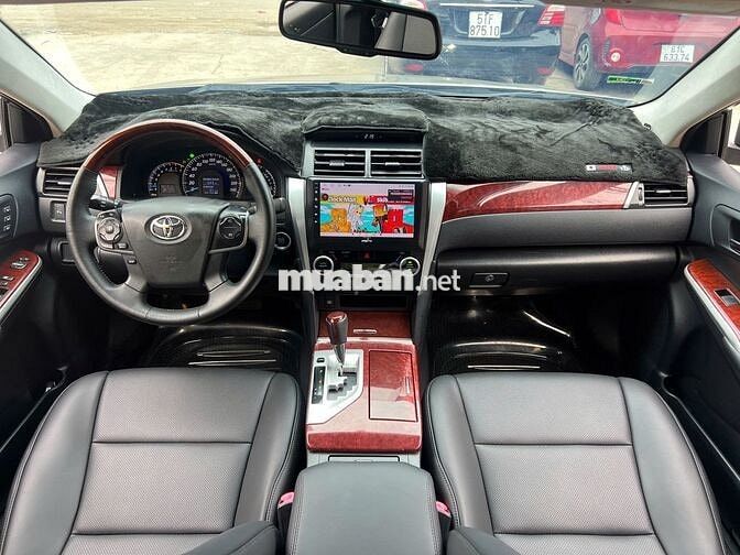 Camry 2.5Q 2014 nội ngoại thất đẹp nét căng