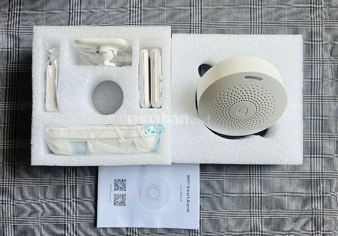 Thanh lý hàng phụ kiện camera báo trộm báo cháy!