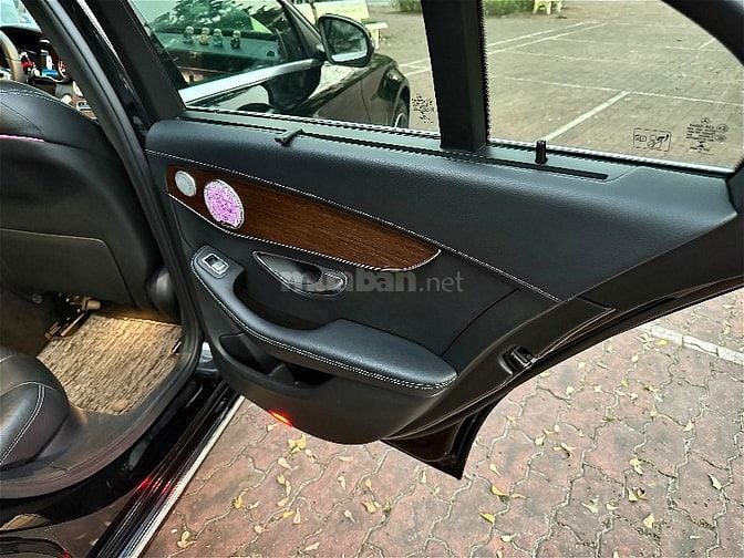 mercedes benz c200 . ( sản xuất : 2019 ) phiên bản : exclusive ( có cử