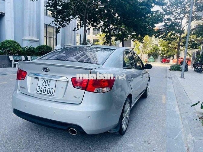 kia Fote nhập khẩu số tự động bản đủ