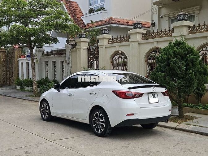 Mazda 2 2015 1.5 Skyactive xe đẹp gas tốti