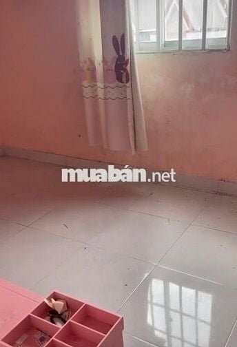 Nhà sổ hồng riêng chính chủ, sát chợ Bình Chánh