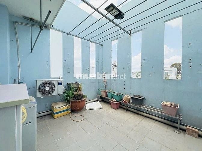 Bán nhà cực hot Lê Hồng Phong, P2, Quận 5, 2,65 tỷ, sổ riêng, tiện ích