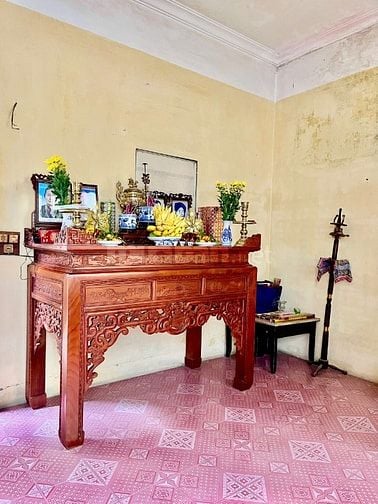 Cho thuê nhà ngõ Văn Hương, Đống Đa, DT 32m2 x 3 tầng, mặt tiền 4,6m