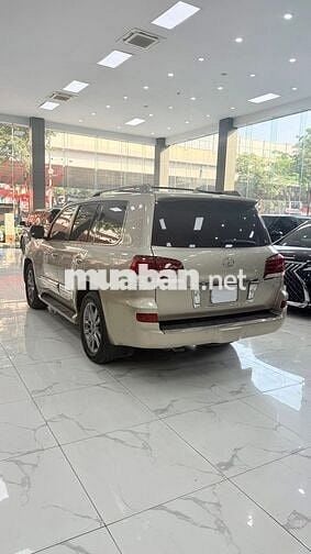 Lexus LX570nhập Mỹ,sản xuất 2014, màu Vàng cát.