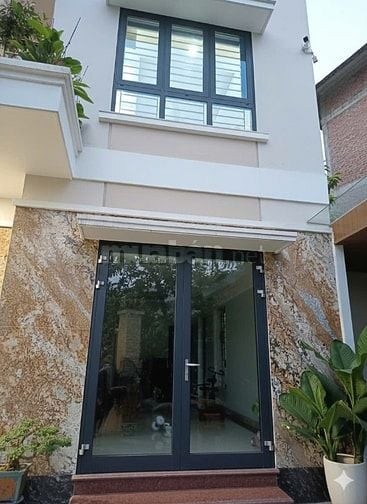 Chính chủ cho thuê sàn tầng 1 vị trí siêu đẹp