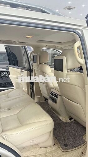 Lexus LX570nhập Mỹ,sản xuất 2014, màu Vàng cát.