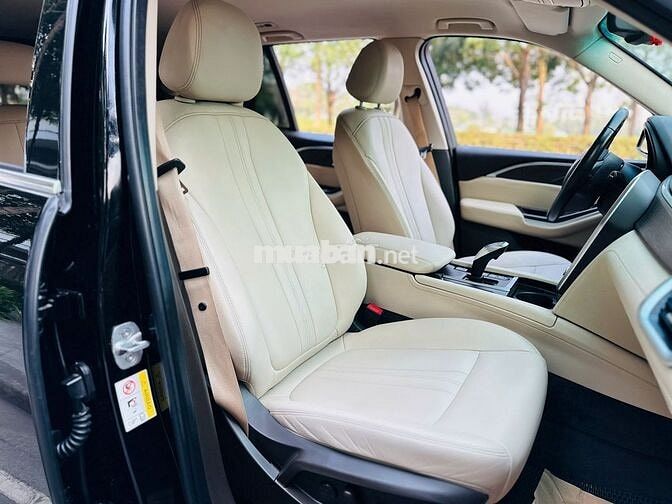 VinFast Lux SA Premium 2020 Đen 38000 km