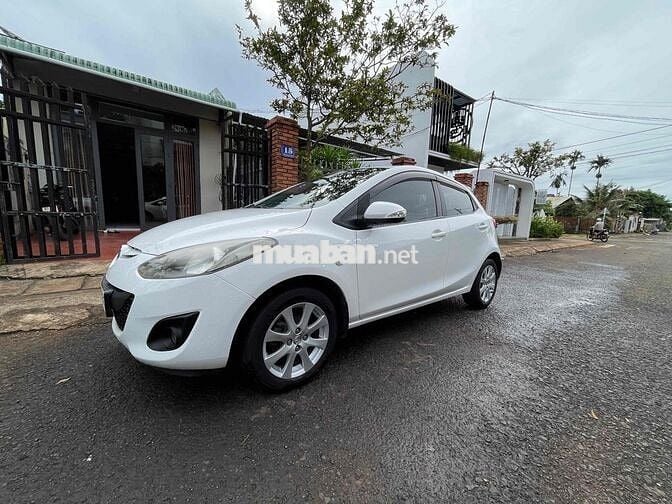 Mazda 2 2012 - 130000 km