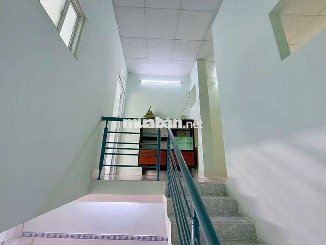 Nhà Ko Lg Qh,2 tầng,5x15,Hxh 6m, ngay Tên Lửa(nối dài), Giá nhỉnh 5 tỷ