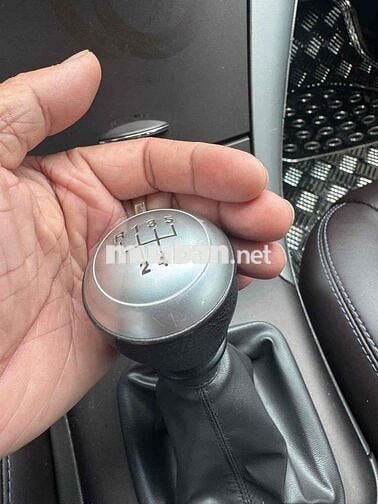 Hyundai Sonata 2010 2.0L MT