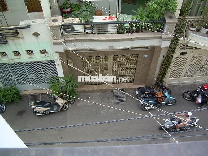 cho thuê phong`co cửa sổ,ban cong,mặt tiên