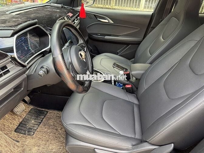 VinFast VF e34 2025 Trắng