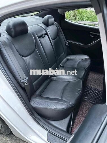 Hyundai Elantra 2014 1.6 MT - 110000 km