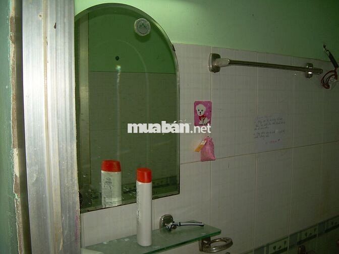 cho thuê phong`co cửa sổ,ban cong,mặt tiên