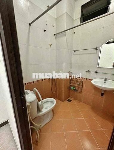 [Chính Chủ] cho thuê phòng tầng 3 XVNT F17 Q. BTHẠNH (cách q1 700m)