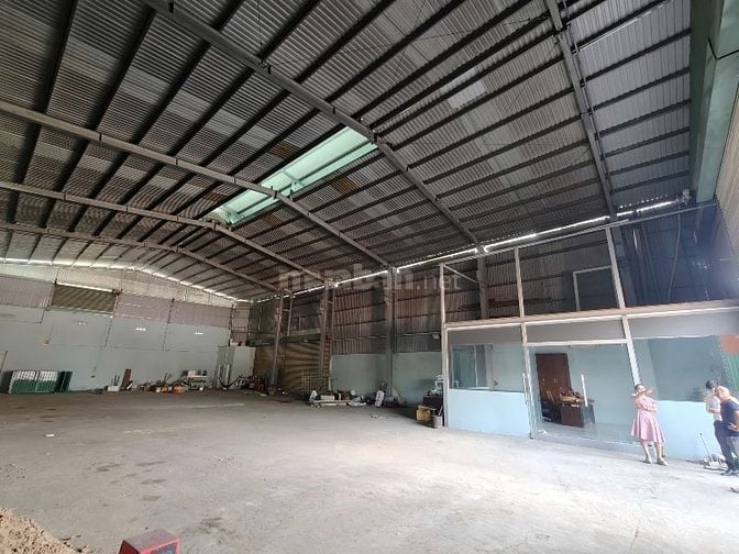 Cho thuê mặt bằng 535m2 Nguyễn Duy Trinh, Phú Hữu, Quận 9