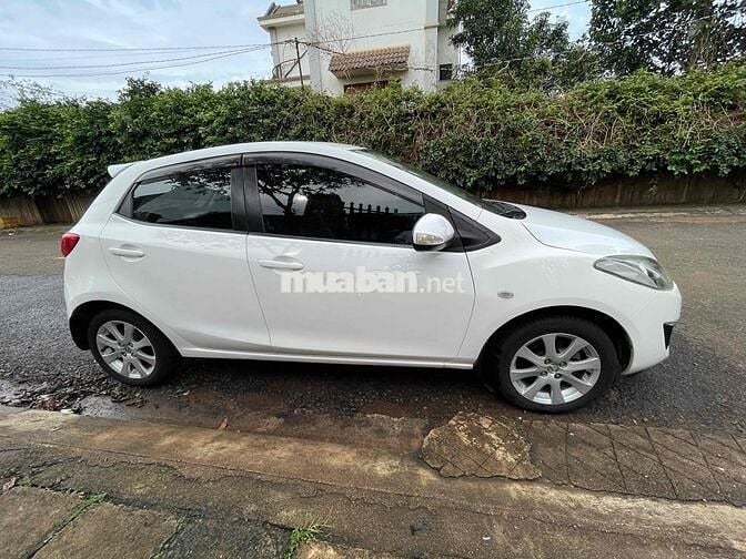 Mazda 2 2012 - 130000 km