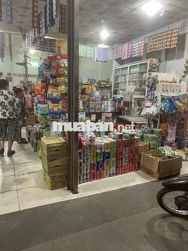 Cho Thuê nguyên căn Mặt Tiền chợ Phú Mỹ 300m2 (8x35)