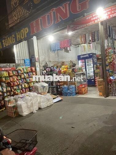 Cho Thuê nguyên căn Mặt Tiền chợ Phú Mỹ 300m2 (8x35)