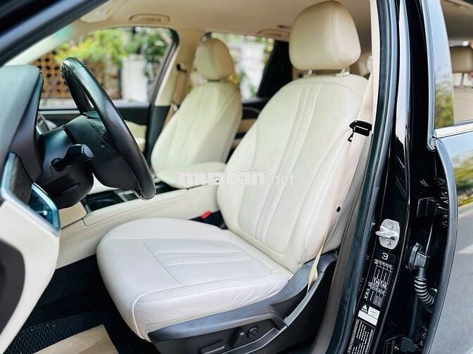 VinFast Lux SA Premium 2020 Đen 38000 km