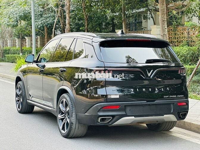 VinFast Lux SA Premium 2020 Đen 38000 km