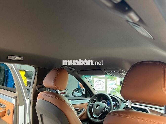 VinFast Lux A2.0 Premium 2022 21000km 1 chủ 90%