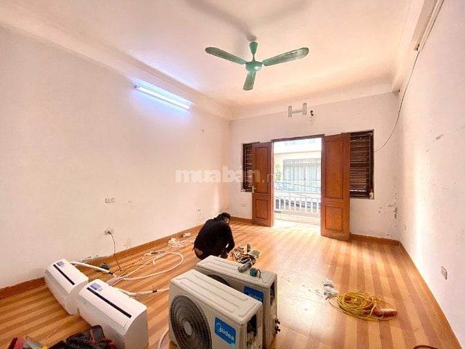 Cho thuê nhà liền kề  Kim Giang: 60m2, 4 tầng, giá 18tr