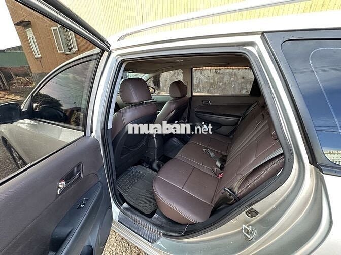 Hyundai i30 2010 CW 1.6 AT - 110000 km