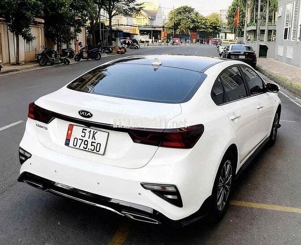 Kia Cerato 2019 1.6 AT Luxury - 68000 km