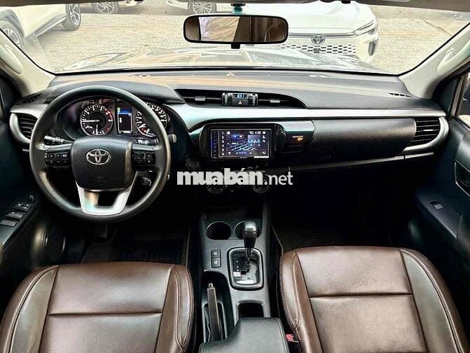 Toyota Hilux 2021 2.4 AT 777 km